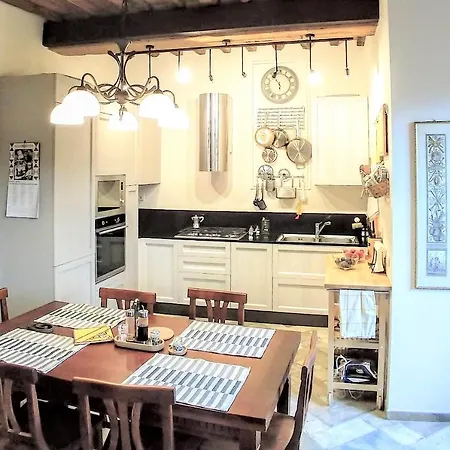 The Aerie - Il Nido Dell Aquila - 8bd Recentely Renovated شقة سيينا