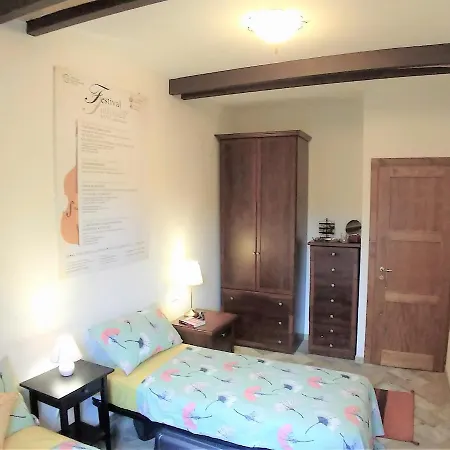 شقة The Aerie - Il Nido Dell Aquila - 8bd Recentely Renovated